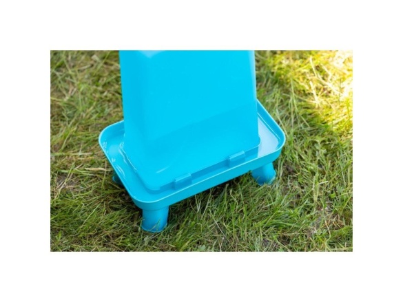 Scobax Plastová napáječka s nožičkami 3.5 L, více barev