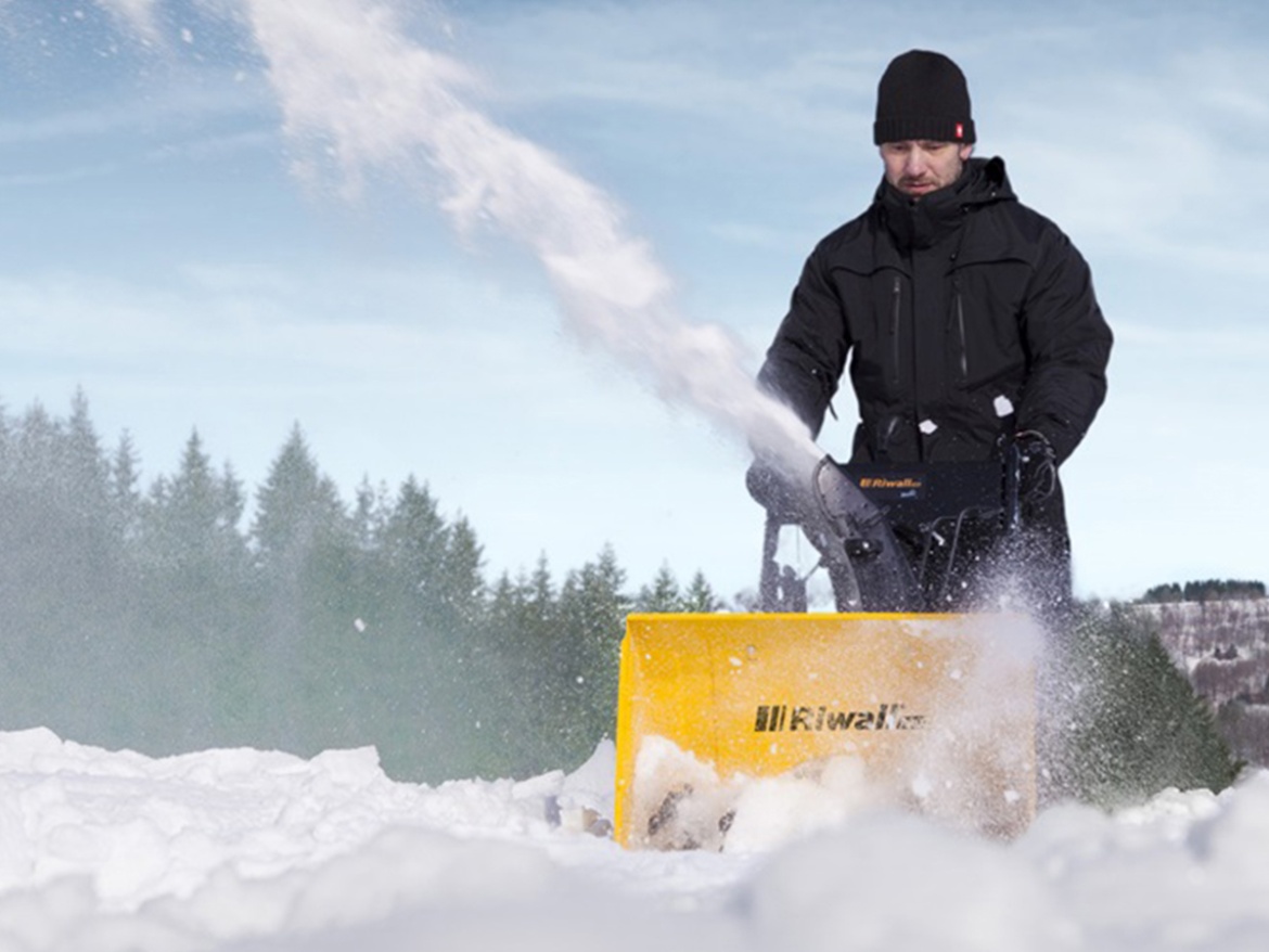Sněhová fréza Riwall PRO RPST 5667
