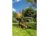Akumulátorová kosačka 2x20 V + 2x 4 Ah batéria + 2x nabíjačka 2,4 A Riwall PRO RALM 3820 SET