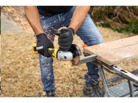 Powerplus Úhlová bruska POWXB20050