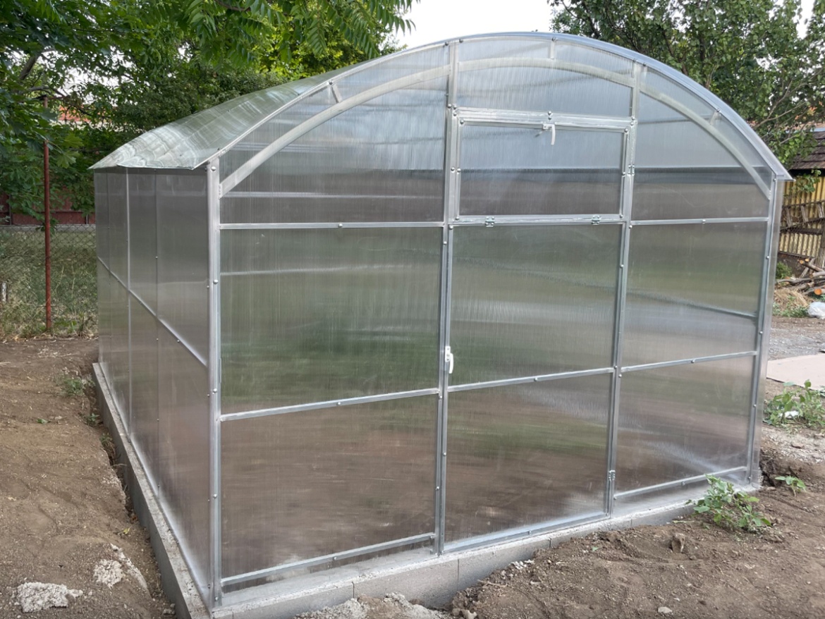 Skleník Scobax Alto