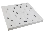 Poklop s madlom pre revíznu šachtu Dakota