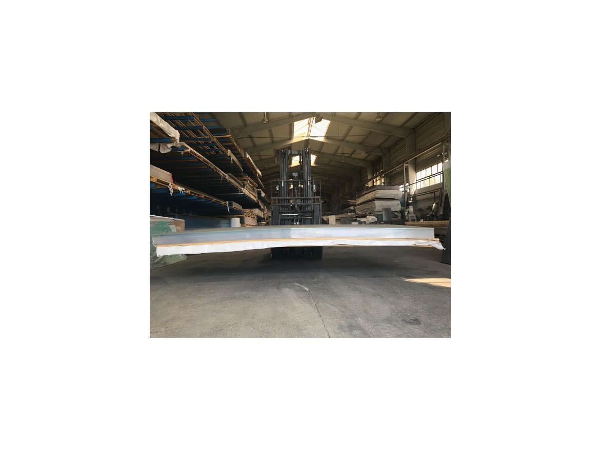 Polykarbonátová deska Covestro Makrolon 7W 16 mm