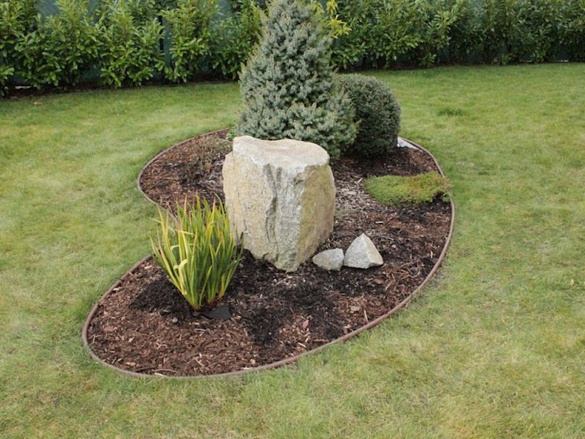 Neviditeľný obrubník Grate Garden Diamond