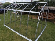 Profesionálna montáž skleníkov na kľúč