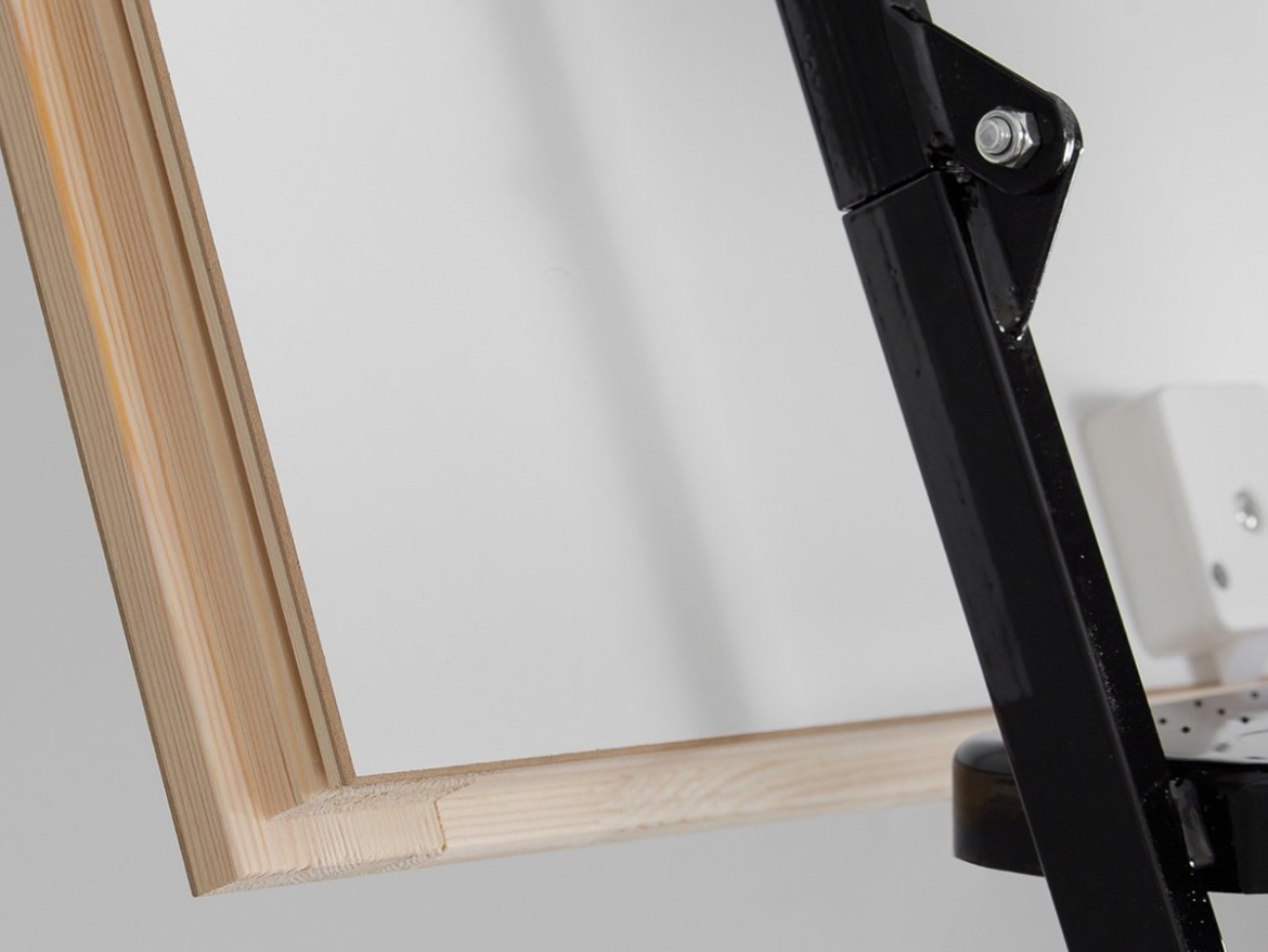 Pôdne schody Oman Solid Extra