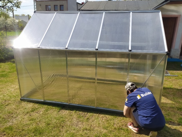 Professzionális, kulcsrakész üvegháztelepítések