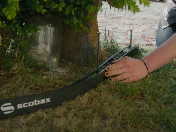 Neviditeľný obrubník Scobax Coridor