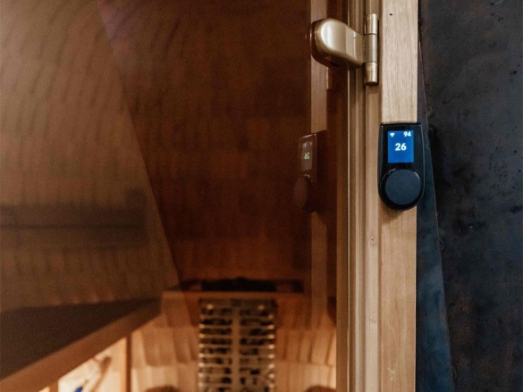 Huum Ovládací panel s aplikací přes WiFi