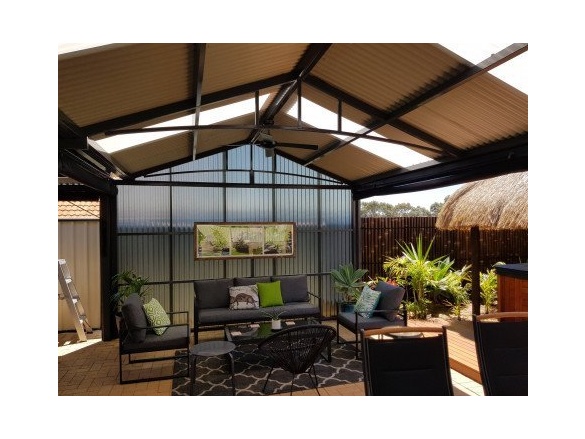 Polykarbonátová vlnitá doska WBH STRONG - bronz Covernit Vlnitý polykarbonát WBH Strong bronz