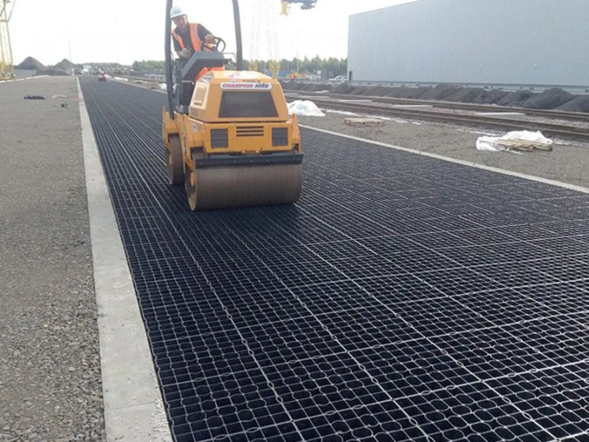 Zatravňovací tvárnice Covernit Covergrid 900