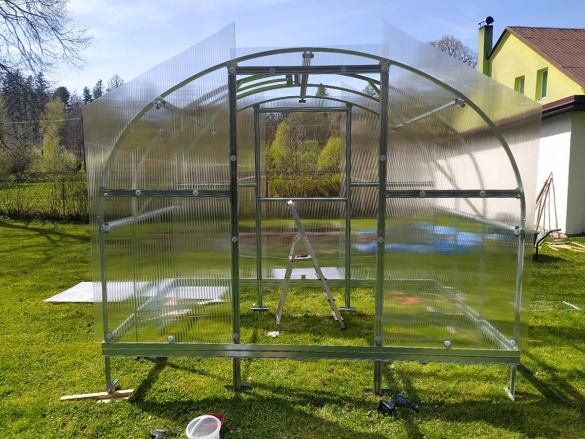 Professzionális, kulcsrakész üvegháztelepítések