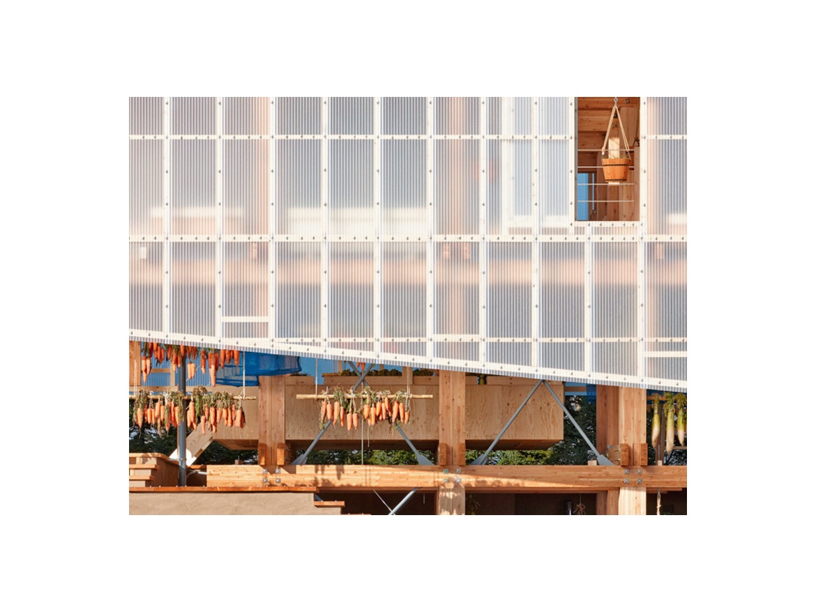 Polykarbonátová doska Exolon Multi UV HX/32 mm IQ-Relax