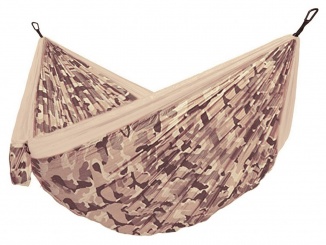 Hojdacie siete a kreslá – Houpací síť pro jednoho Camping + Slap strap (camo Sahara SET)