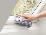 Kyvné střešní okno Premium Velux GGU 0073