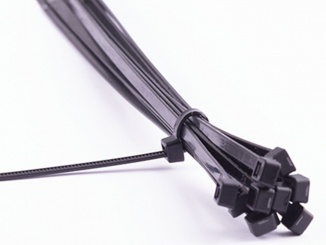Pásky – Páska stahovací ČERNÁ 400 x 7,2 mm