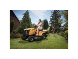 Trávny traktor 92 cm so zadným vyhadzovaním a hydrostatickou prevodovkou Riwall PRO RLT 92 HRD